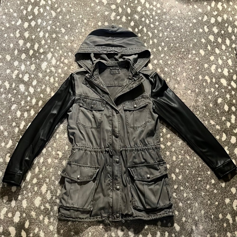 Aritzia Brand Talula jacket